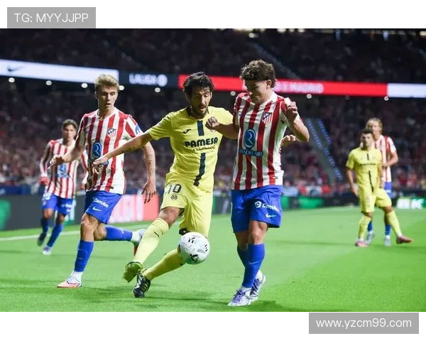 比利亚谈传统9号球员的未来与阿尔瓦雷斯的崛起